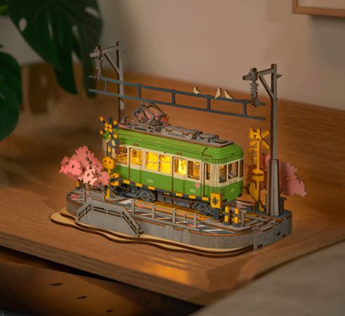 Modellbausatz 'Sakura Journey'