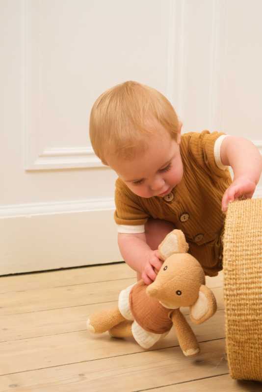 Elephant Ollie 26 cm