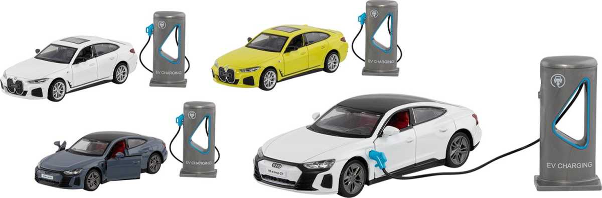 BMW i4 M50, Audi RS e-tron GT, Licht und Sound, 1:34-36