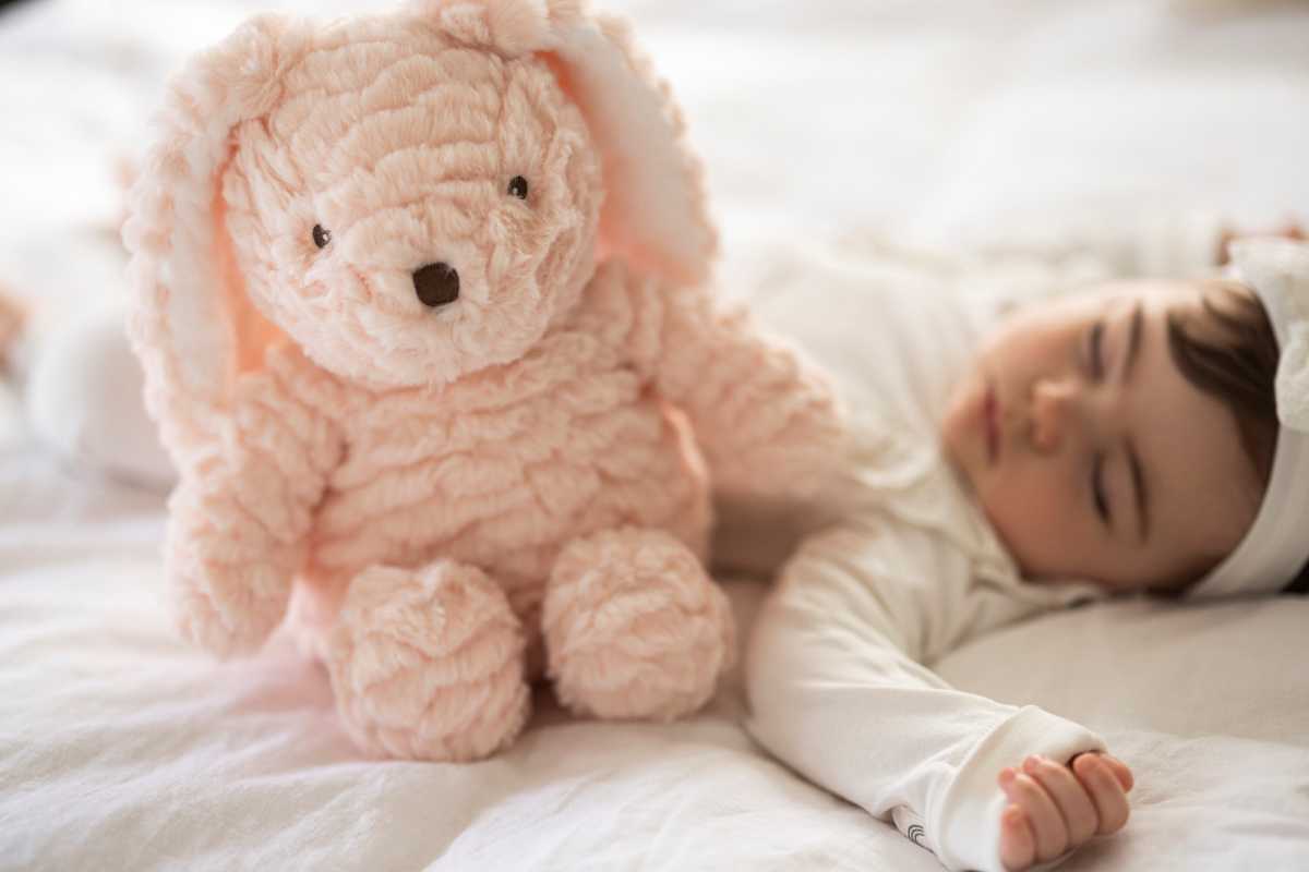 Wärmekissen Hase rosa mit gewelltem Fell 35 cm