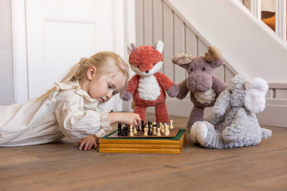 Plüsch Tuffisar Elch Ärling 37 cm