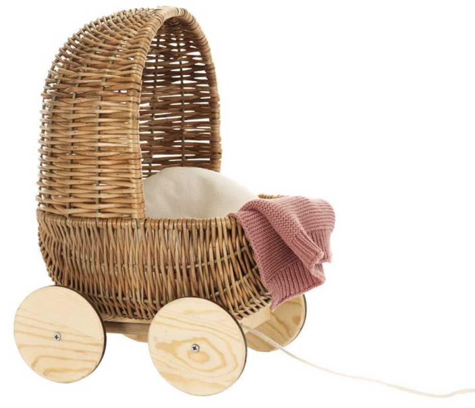 Kleiner Korbkinderwagen