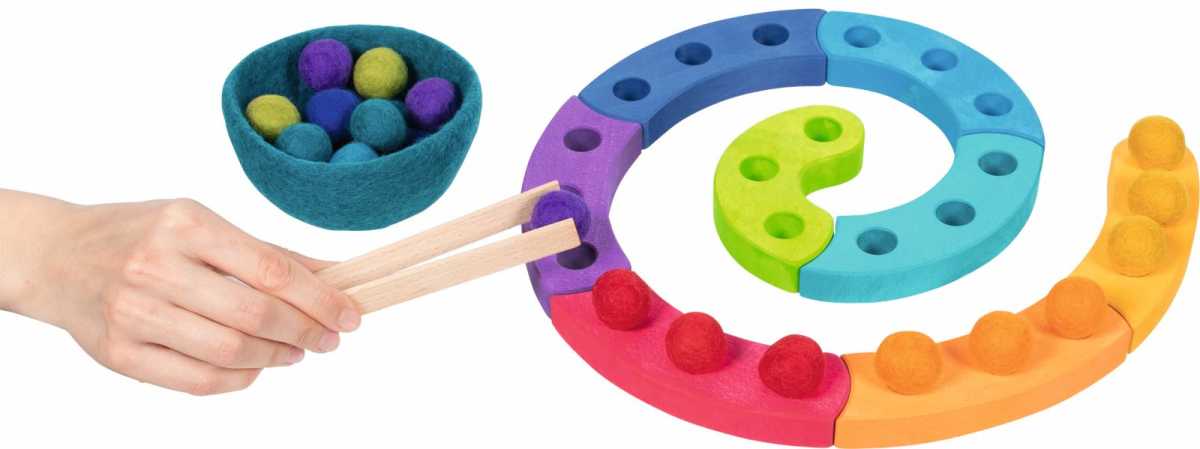 Farbsortierspiel und Adventsspirale