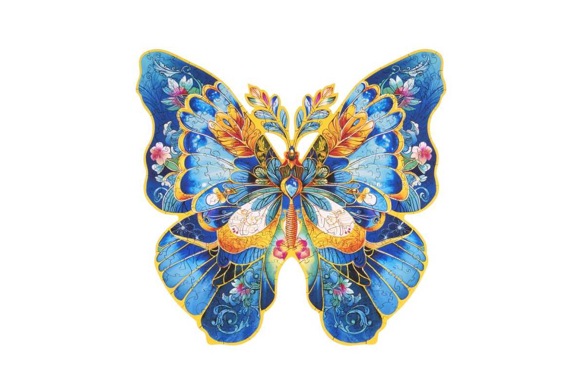 Holzpuzzle 'MORPHO HELENA'